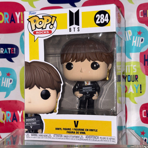 BOX FLAWS VIEW PHOTOS V - BTS Funko Pop 284 Rocks Vinyl Figure (11.4 Cm L × 8.9 Cm W × 15.9 Cm H)