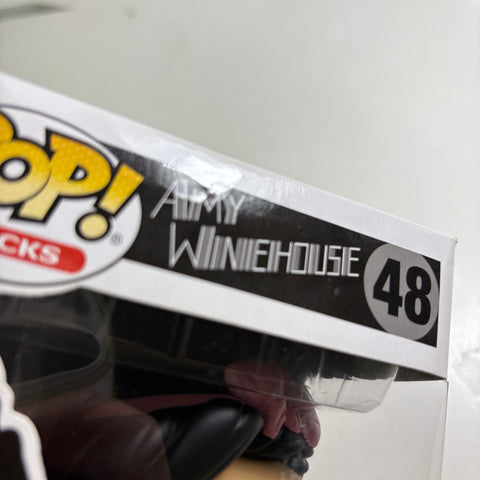 BOX FLAWS VIEW PHOTOS AMY WINEHOUSE - Funko Pop Rocks 48 Vinyl Figure