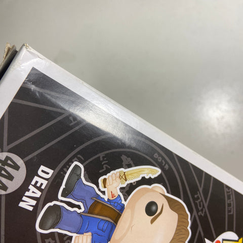 Supernatural - Dean Funko Pop 444 Hot topic Exclusive