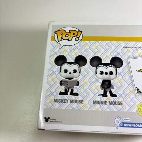 Mickey Mouse & Minnie Mouse - Disney Funko Pop 112 Vinyl Figure  (20.5 Cm L × 8.9 Cm W × 15.9 Cm H)