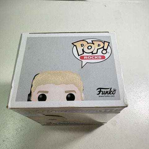BOX DAMAGE VIEW PHOTOS Justin Timberlake - Nsync  Funko Pop Rocks 111 Vinyl Figure (11.4 Cm L × 8.9 Cm W × 15.9 Cm H)