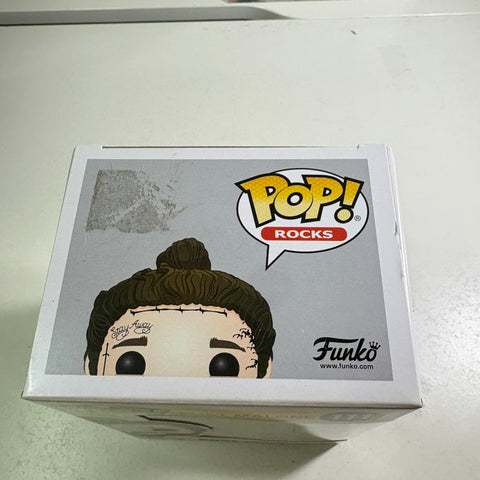 BOX FLAWS VIEW PHOTOS Post Malone - Funko Pop Rocks 111 Vinyl Figure (11.4 Cm L × 8.9 Cm W × 15.9 Cm H)