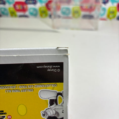 BOX DAMAGE VIEW PHOTOS Mickey Mouse (Firefighter) - Disney Funko Pop 427 Vinyl Figure