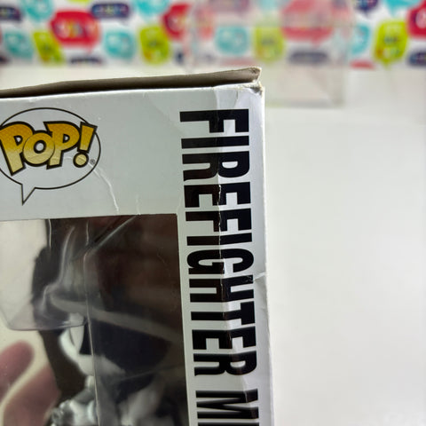 BOX DAMAGE VIEW PHOTOS Mickey Mouse (Firefighter) - Disney Funko Pop 427 Vinyl Figure