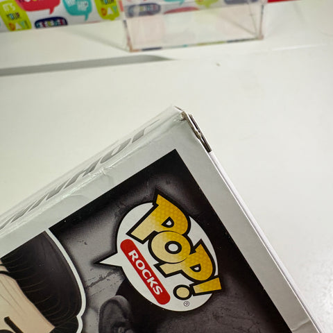 BOX FLAWS VIEW PHOTOS Johnny Cash - Funko Pop Rocks 116 Vinyl Figure (11.4 Cm L × 8.9 Cm W × 15.9 Cm H)