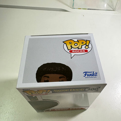 Snoop Dogg - Funko Pop Rocks 300 Vinyl Figure (11.4 Cm L × 8.9 Cm W × 15.9 Cm H)