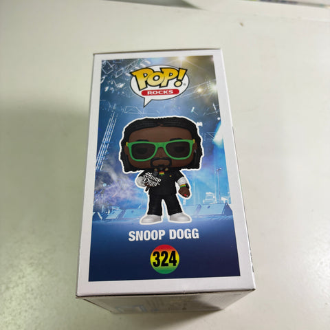 Snoop Dogg EXCLUSIVE - Funko Pop Rocks 324 Vinyl Figure (11.4 Cm L × 8.9 Cm W × 15.9 Cm H)