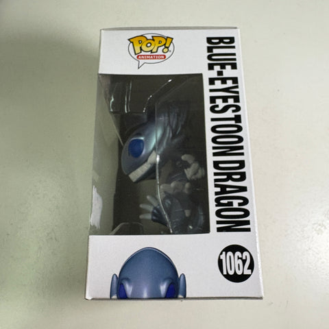 Blue-Eyes Toon Dragon - YUGIOH Funko Pop 1062 Vinyl Figure (11.4 Cm L × 8.9 Cm W × 15.9 Cm H)