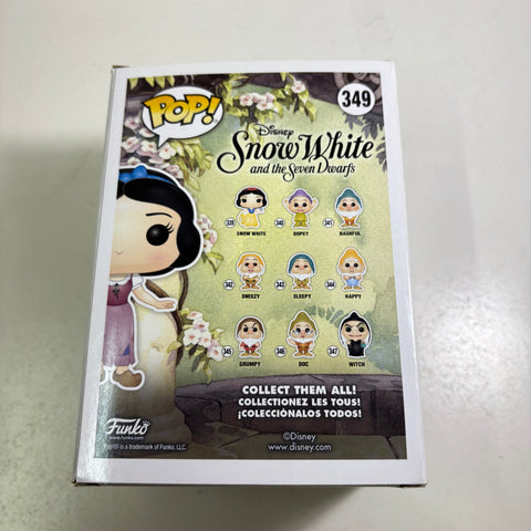 Snow White - Disney Funko Pop 349 Vinyl Figure Toys R Us Exclusive