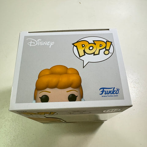Cinderella - Disney Funko Pop 1318 Vinyl Figure (11.4 Cm L × 8.9 Cm W × 15.9 Cm H)