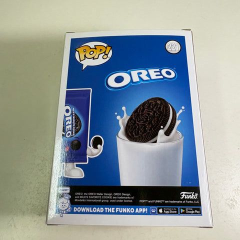 Oreo - Funko Pop 221 Vinyl Figure (11.4 Cm L × 8.9 Cm W × 15.9 Cm H)