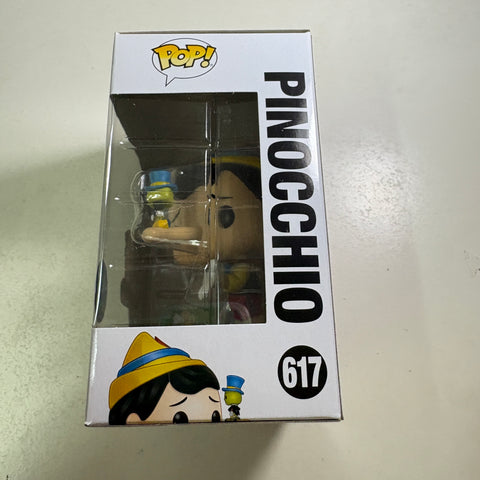 Pinocchio - Disney Funko Pop 617 Vinyl Figure (11.4 Cm L × 8.9 Cm W × 15.9 Cm H)