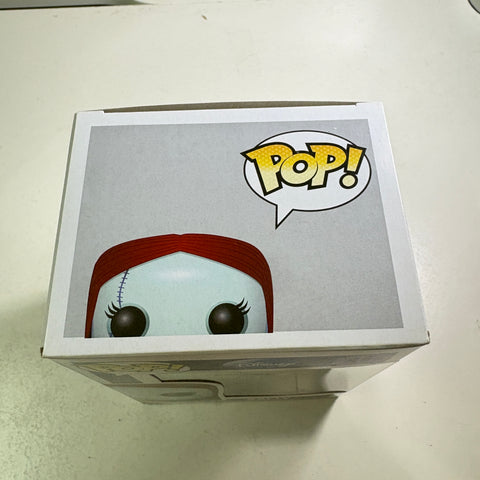 Sally - The Nightmare Before Christmas Disney Funko Pop 16 Vinyl Figure (11.4 Cm L × 8.9 Cm W × 15.9 Cm H)