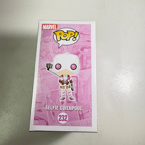 Selfie Gwenpool - Marvel Funko Pop 232 Vinyl Figure Exclusive