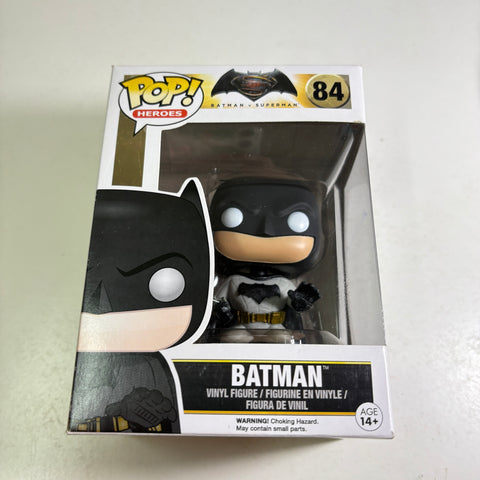 Batman (Batman v Superman) - DC Funko Pop 84 Vinyl Figure (11.4 Cm L × 8.9 Cm W × 15.9 Cm H)