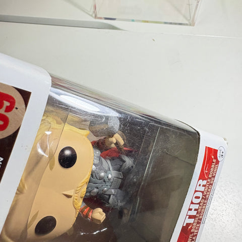 BOX FLAWS VIEW PHOTOS Thor - Avengers Age of Ultron Marvel Funko Pop 69 Vinyl Figure