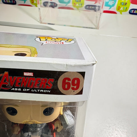 BOX FLAWS VIEW PHOTOS Thor - Avengers Age of Ultron Marvel Funko Pop 69 Vinyl Figure