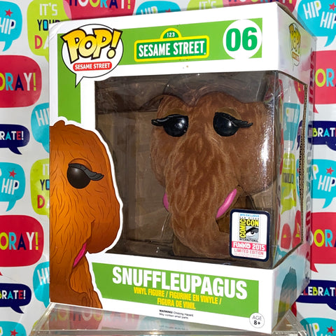 Sesame Street - Snuffleupagus (Flocked) Funko Pop 06 San Diego Comic Con