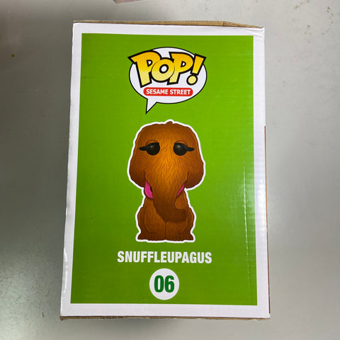 Sesame Street - Snuffleupagus (Flocked) Funko Pop 06 San Diego Comic Con