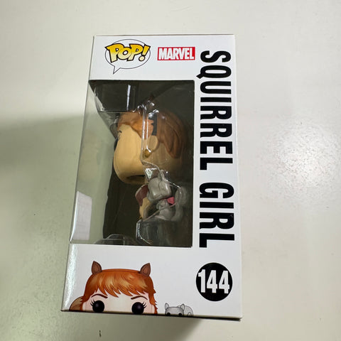 BOX FLAW VIEW PHOTOS Squirrel Girl - Marvel Funko Pop 144 Vinyl Figure