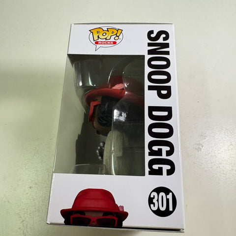 Snoop Dog - Funko Pop 301 Vinyl Figure (11.4 Cm L × 8.9 Cm W × 15.9 Cm H)