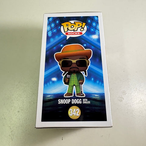 Snoop Dog with Chalice - Funko Pop 342 Vinyl Figure (11.4 Cm L × 8.9 Cm W × 15.9 Cm H)