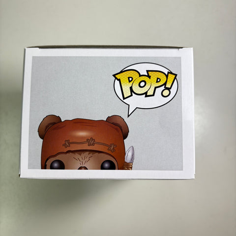 Star Wars - Wicket (Flocked) Funko Pop 26 Fugitive Toys Exclusive