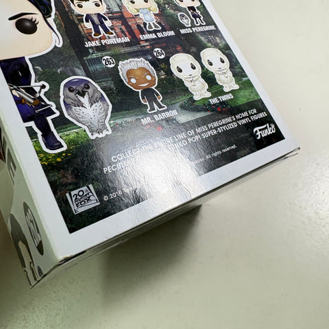 Miss Peregrine  - Miss Peregrines Home for Peculiar Children Funko Pop 262 Vinyl Figure (11.4 Cm L × 8.9 Cm W × 15.9 Cm H)