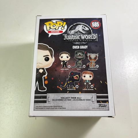 Owen Grady - Jurassic World Funko Pop 585 Vinyl Figure (11.4 Cm L × 8.9 Cm W × 15.9 Cm H)