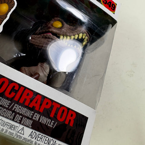 BOX DAMAGE VIEW PHOTOS Velociraptor - Jurassic Park Funko Pop 549 Vinyl Figure (11.4 Cm L × 8.9 Cm W × 15.9 Cm H)