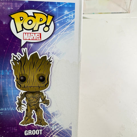 STAINED BOX DAMAGE GROOT - Marvel Funko Pop 49
