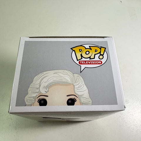 Rose - Golden Girls Funko Pop 328 Vinyl Figure (11.4 Cm L × 8.9 Cm W × 15.9 Cm H)