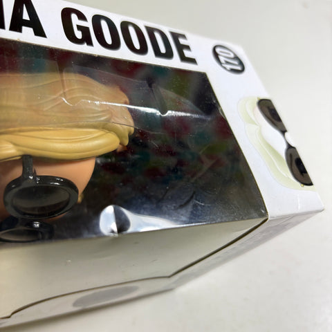 BOX FLAWS VIEW PHOTOS Fiona Goode - American Horror Story Coven Funko Pop 170 Vinyl Figure (11.4 Cm L × 8.9 Cm W × 15.9 Cm H)