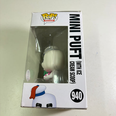 Mini Puft with Ice Cream Scoop - Ghostbusters Funko Pop 940 Vinyl Figure (11.4 Cm L × 8.9 Cm W × 15.9 Cm H)