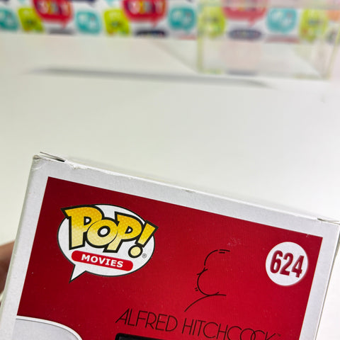 BOX FLAWS VIEW PHOTOS Alfred Hitchcock - Funko Pop 624 Vinyl Figure (11.4 Cm L × 8.9 Cm W × 15.9 Cm H)