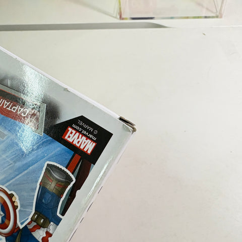 BOX FLAWS VIEW PHOTOS Captain America - Age of Ultron Marvel Funko Pop 67 Vinyl Figure