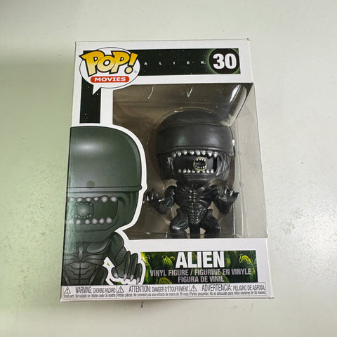 Alien - Funko Pop 30 Vinyl Figure (11.4 Cm L × 8.9 Cm W × 15.9 Cm H)
