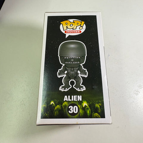 Alien - Funko Pop 30 Vinyl Figure (11.4 Cm L × 8.9 Cm W × 15.9 Cm H)