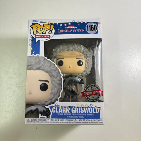 Clark Griswold - Funko Pop 1160 Vinyl Figure (11.4 Cm L × 8.9 Cm W × 15.9 Cm H)
