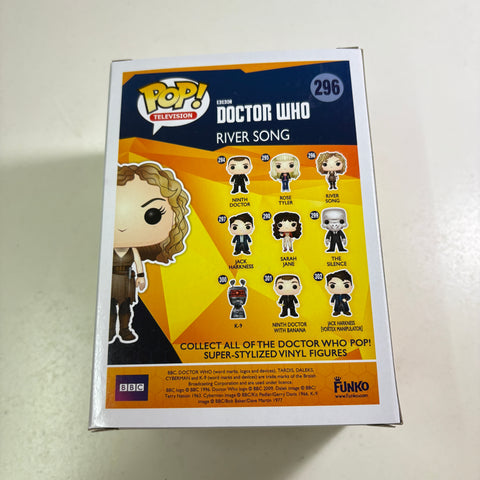 River Song - Doctor Who Funko Pop 296 Vinyl Figure (11.4 Cm L × 8.9 Cm W × 15.9 Cm H)