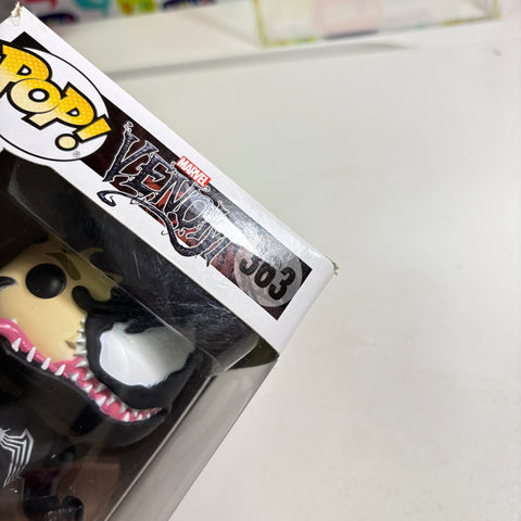 BOX FLAWS VIEW PHOTOS Venom Marvel Funko Pop 363 Vinyl Figure