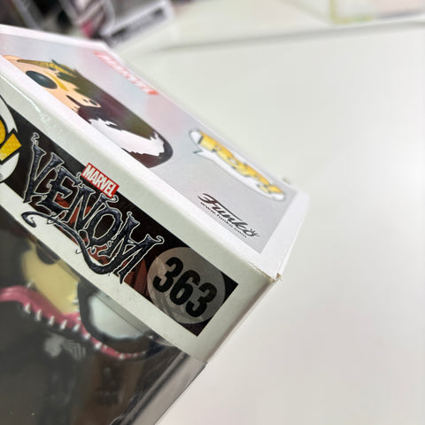 BOX FLAWS VIEW PHOTOS Venom Marvel Funko Pop 363 Vinyl Figure