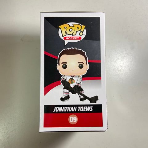 NHL - Chicago Blackhawks: Jonathan Toews (White Jersey) Funko Pop 09 Hockey Exclusive