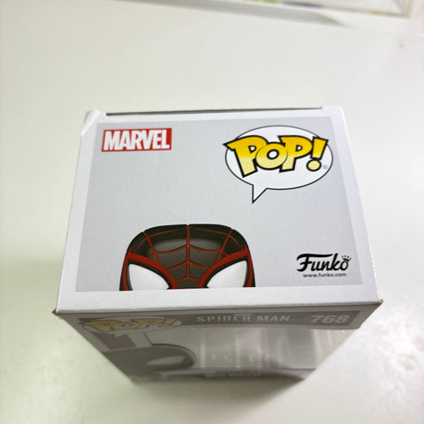 BOX FLAWS VIEW PHOTOS Spider-man Miles Morales TRACK SUIT  - Marvel Funko Pop 768 Vinyl Figure