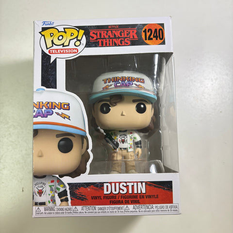 BOX FLAWS VIEW PHOTOS Dustin - Stranger Things Funko Pop 1240 Vinyl Figure (11.4 Cm L × 8.9 Cm W × 15.9 Cm H)