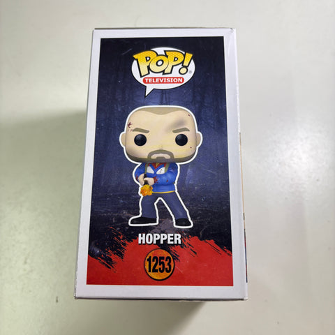 BOX FLAWS VIEW PHOTOS Hopper - Stranger Things Funko Pop 1253 Vinyl Figure (11.4 Cm L × 8.9 Cm W × 15.9 Cm H)