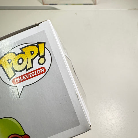 BOX FLAWS VIEW PHOTOS Raphael - Teenage Ninja Mutant Turtles Funko Pop 61 Vinyl Figure (Copy)