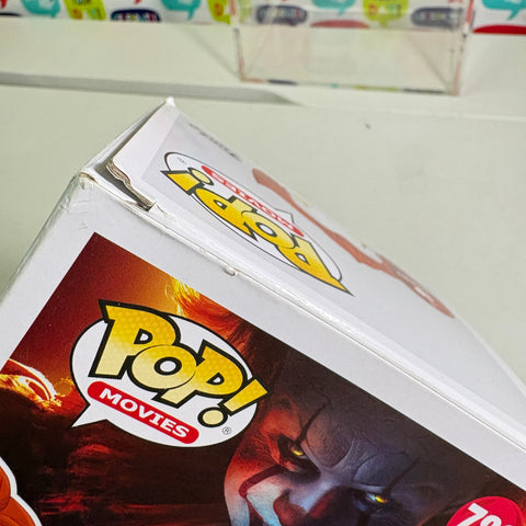 BOX DAMAGE VIEW PHOTOS Pennywise with Balloon - Funko Pop 780 Vinyl Figure (11.4 Cm L × 8.9 Cm W × 15.9 Cm H)