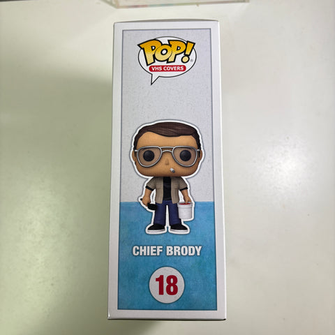 BOX FLAWS VIEW PHOTOS Chief Brody - Jaws Funko Pop Vinyl Figure 18 (17.3 Cm L × 7.2 Cm W × 21.8 Cm H)