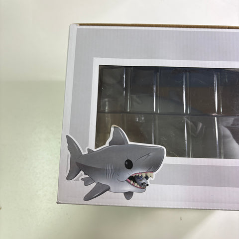 Great White Shark with Tank - Jaws Funko Pop Vinyl Figure 759 (33.0 Cm L × 12.1 Cm W × 20.3 Cm H)